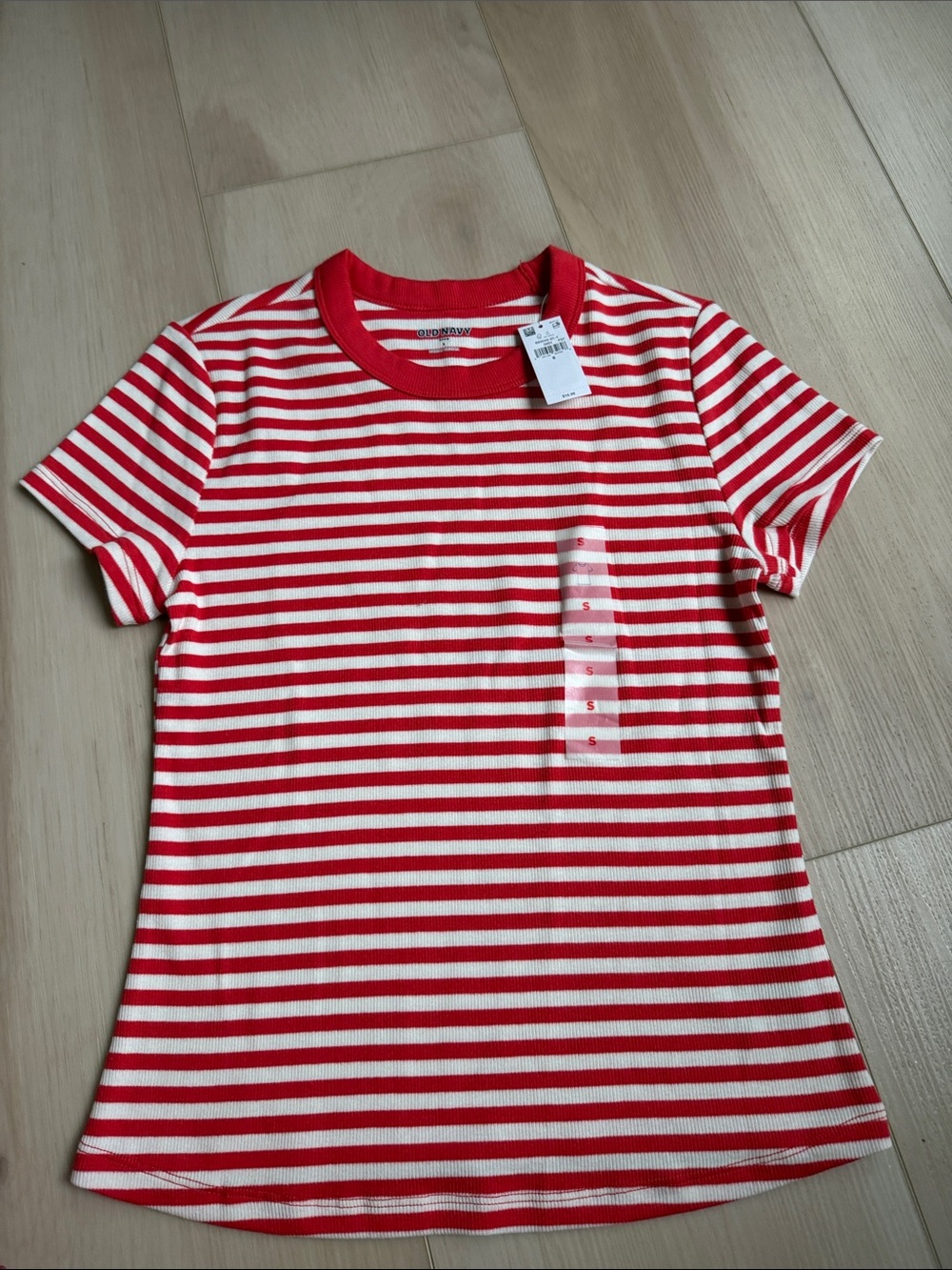 Old Navy Red and White Striped Short Sleeve Tee